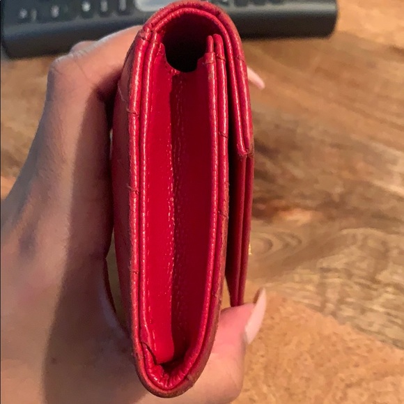 Saint Laurent Monogram Compact Wallet - Picture 7 of 11